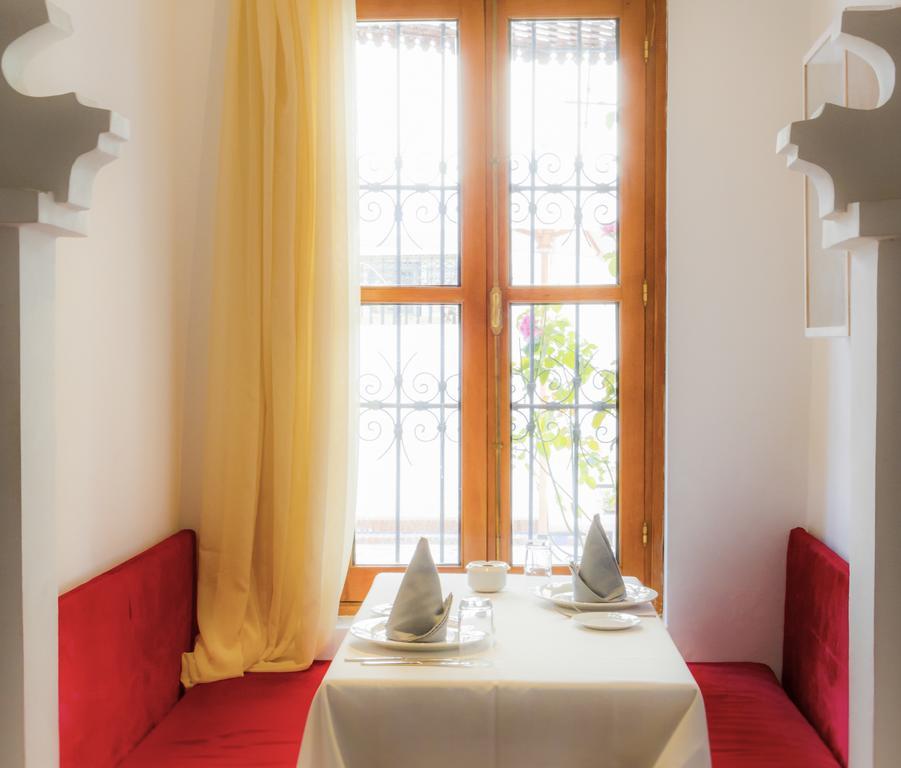 Hotel Blanco Riad Tétouan Buitenkant foto
