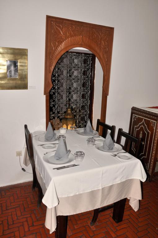 Hotel Blanco Riad Tétouan Buitenkant foto