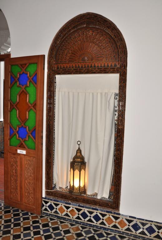 Hotel Blanco Riad Tétouan Buitenkant foto