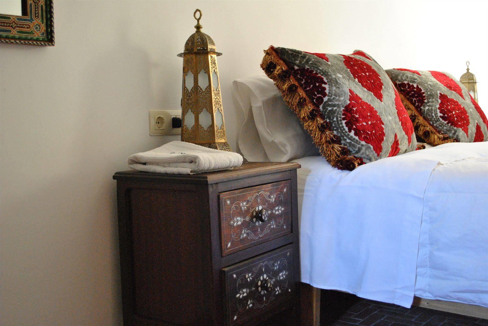 Hotel Blanco Riad Tétouan Buitenkant foto